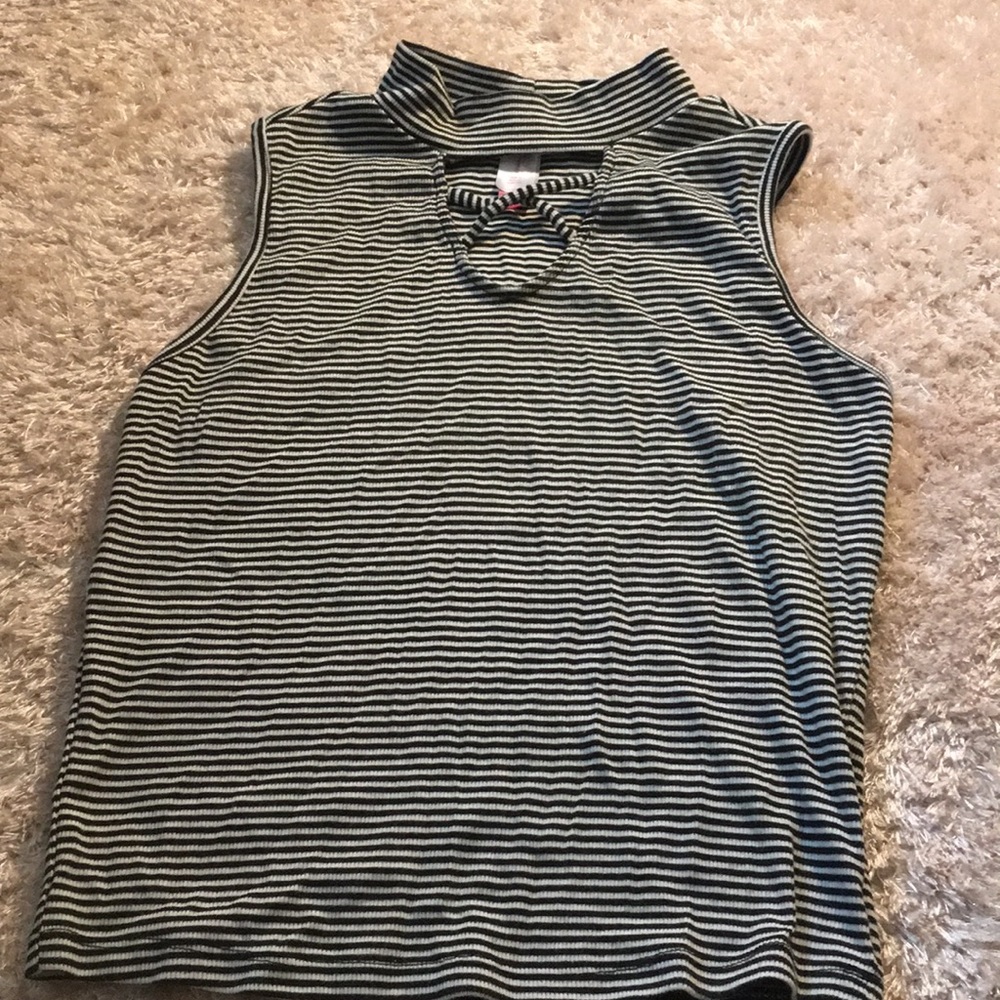 Black and white sleeveless top